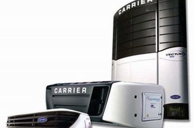 La technologie Transicold de CARRIER utilise des panneaux solaires pour maintenir la batterie des unités de réfrigération